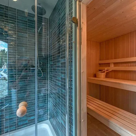 보트호텔 Traumhaff Hausboote La Peniche / Ostsee - Aussergewoehnliches Design, Atemberaubende Sonnenuntergaenge Und Sauna An Bord